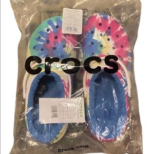 NWT Classic Lined Tie-Dye Clog Size J6